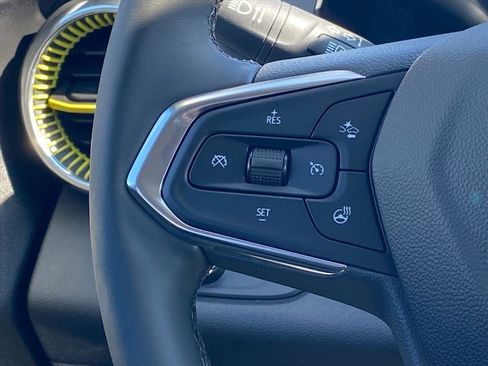 New 2026 Chevrolet Trax LT w/ Driver Confidence Package image 7