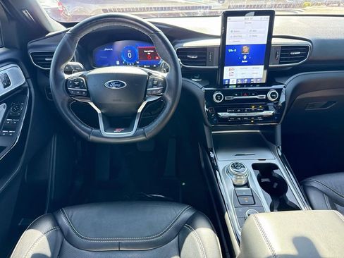 Used 2023 Ford Explorer ST w/ Equipment Group 401A image 14