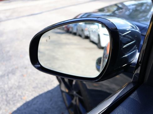 Used 2023 Genesis G70 3.3T w/ Sport Advanced Package image 43