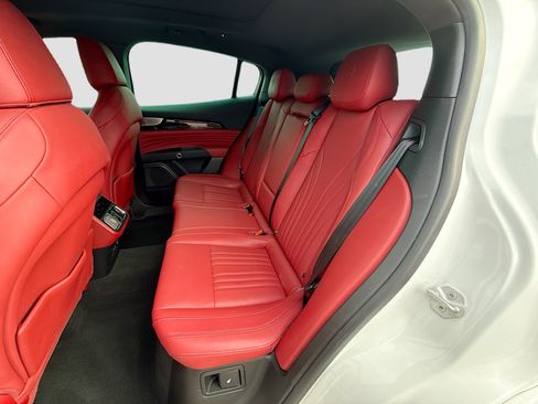 Used 2023 Maserati Grecale Modena AWD/4WD image 21