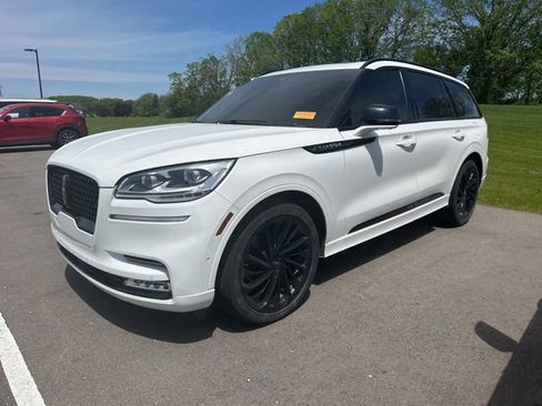Used 2023 Lincoln Aviator Reserve w/ Equipment Group 201A AWD/4WD image 1