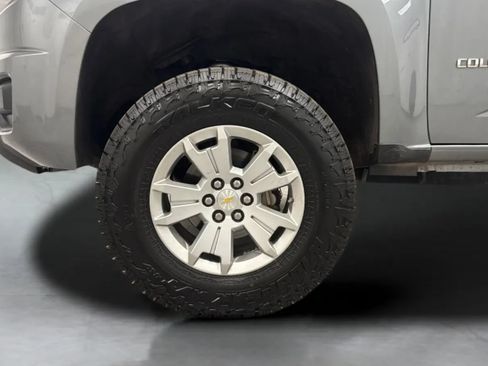 Used 2020 Chevrolet Colorado LT RWD image 28