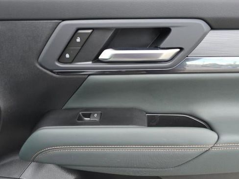 New 2026 GMC Terrain AT4 w/ LPO, Floor Liner Package image 19