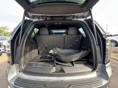 Used 2026 Chevrolet Tahoe Premier AWD/4WD image 44
