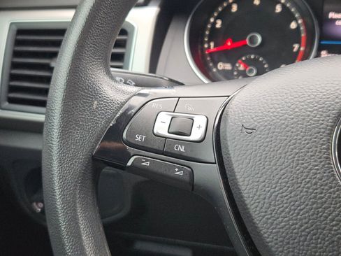 Used 2018 Volkswagen Atlas S image 21