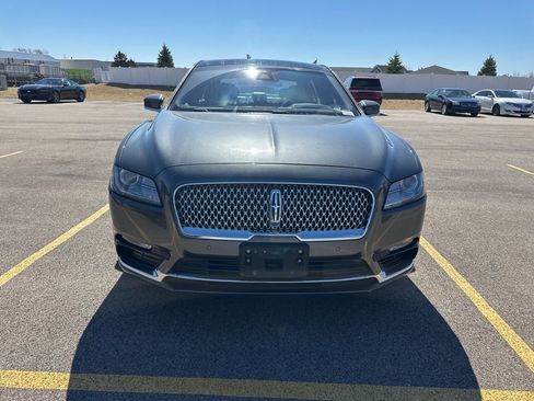 Used 2020 Lincoln Continental Reserve image 17