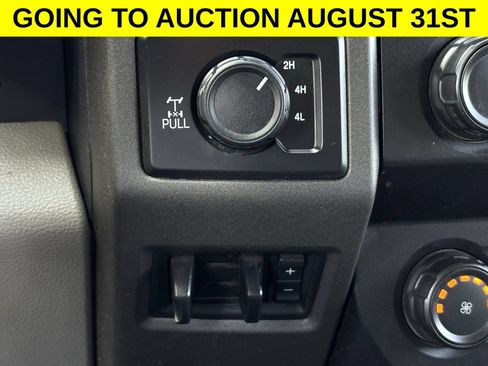 Used 2022 Ford F250 XL w/ Power Equipment Group AWD/4WD image 19