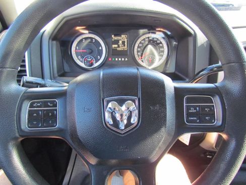 Used 2018 RAM 3500 SLT image 20