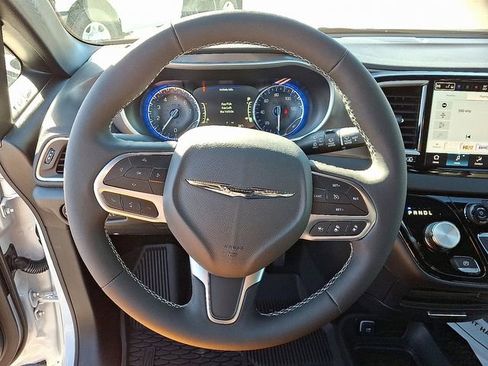 New 2026 Chrysler Voyager LX FWD image 10