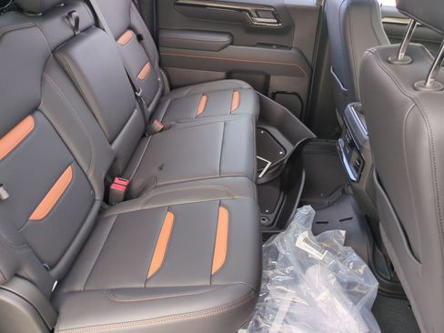 New 2025 GMC Sierra 1500 AT4 w/ AT4 Premium Package image 29