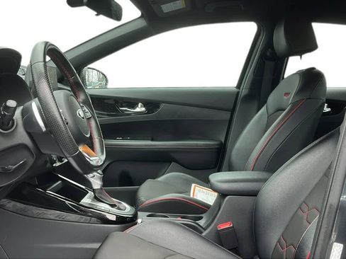 Used 2021 Kia Forte GT w/ GT2 Package image 10