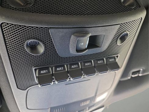 Used 2022 Ford F250 4x4 Crew Cab Super Duty image 22