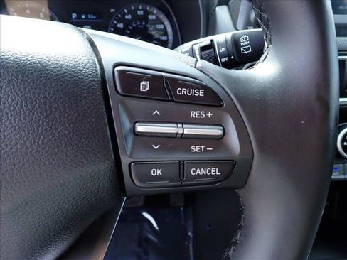 Used 2019 Hyundai Kona SEL FWD image 16