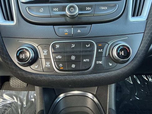 Used 2023 Chevrolet Malibu LT FWD image 20