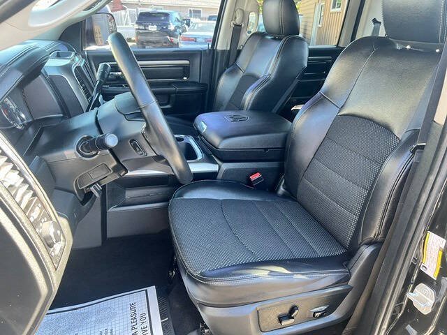 Used 2018 RAM 2500 Big Horn w/ Sport Appearance Group AWD/4WD image 13