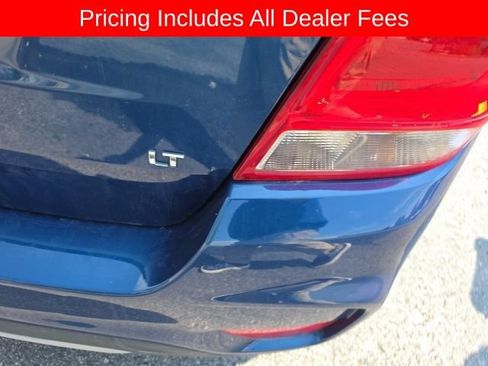 Used 2020 Chevrolet Trax LT w/ LT Convenience Package FWD image 7