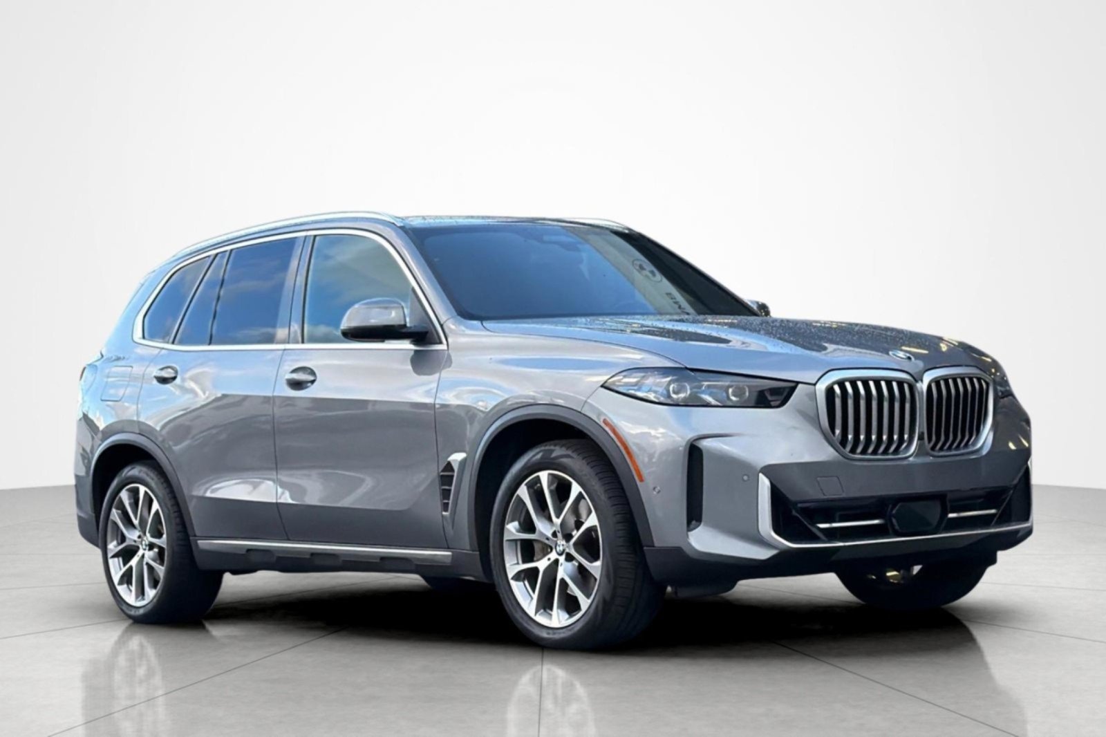 Used 2025 BMW X5 xDrive40i AWD/4WD image 7