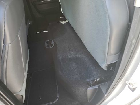 Used 2015 RAM 1500 Tradesman RWD image 30