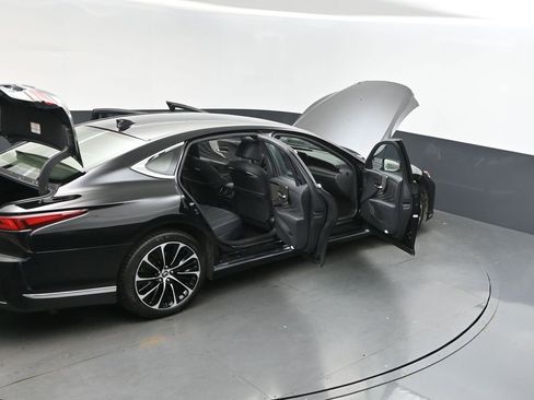 Used 2023 Lexus LS 500h AWD w/ Luxury Package image 50