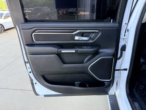 Used 2022 RAM 1500 Laramie AWD/4WD image 27
