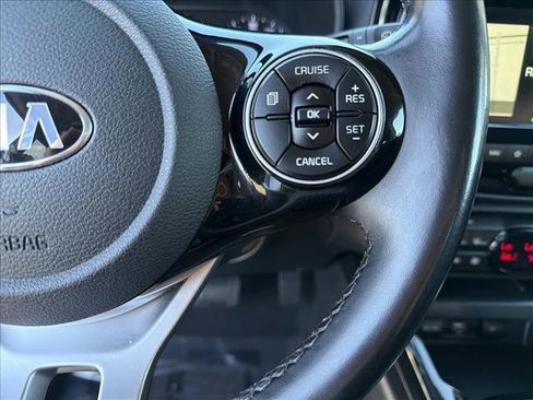 Used 2020 Kia Soul EX image 16