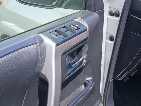 Used 2024 Toyota 4Runner SR5 Premium AWD/4WD image 15