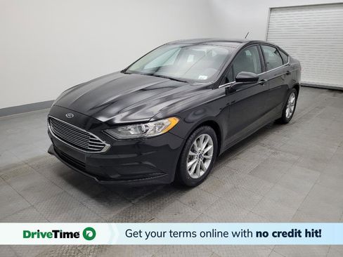 Used 2017 Ford Fusion SE w/ Fusion SE Technology Package image 1