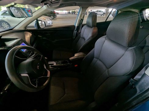 Used 2023 Subaru Impreza 2.0i Premium AWD/4WD image 9