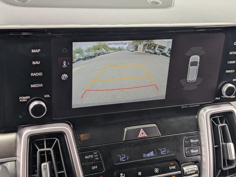 Certified 2023 Kia Sorento EX FWD image 24