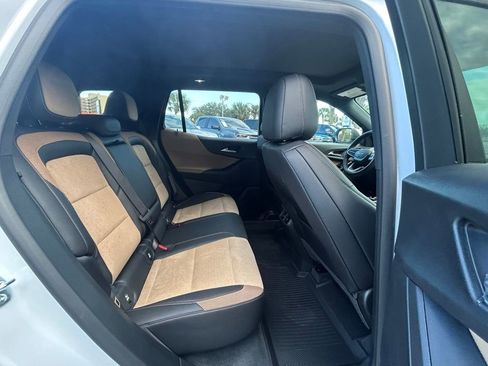 New 2026 Chevrolet Equinox ACTIV w/ Convenience Package III AWD/4WD image 21
