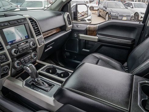 Used 2020 Ford F150 Lariat w/ Equipment Group 502A Luxury AWD/4WD image 15