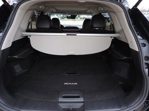 Used 2020 Nissan Rogue SL w/ Premium Package image 21