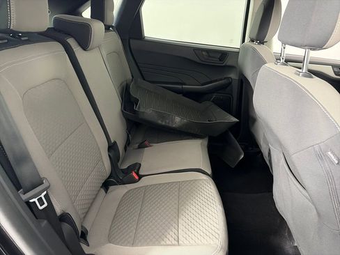 Used 2022 Ford Escape SE w/ Cold Weather Package image 28