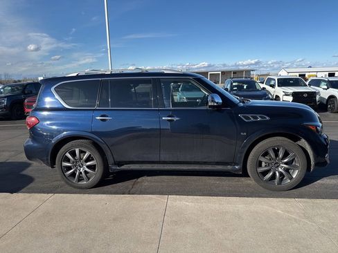 Used 2017 INFINITI QX80 Signature Edition w/ All Season Package image 5