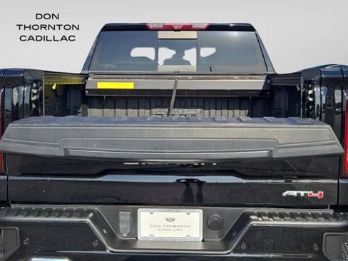 Used 2020 GMC Sierra 1500 AT4 w/ AT4 Premium Package AWD/4WD image 9