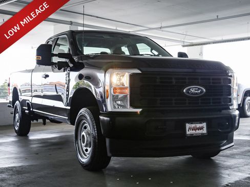 Used 2024 Ford F250 XL w/ 360-Degree Camera Package AWD/4WD image 1