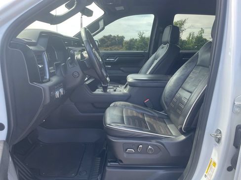 Used 2024 GMC Sierra 1500 AT4X AWD/4WD image 13