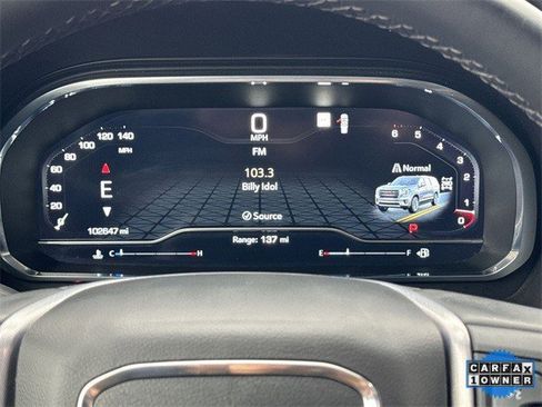 Used 2023 GMC Yukon XL SLT image 15