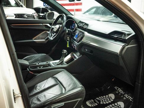 Used 2020 Audi Q3 2.0T Premium AWD/4WD image 14