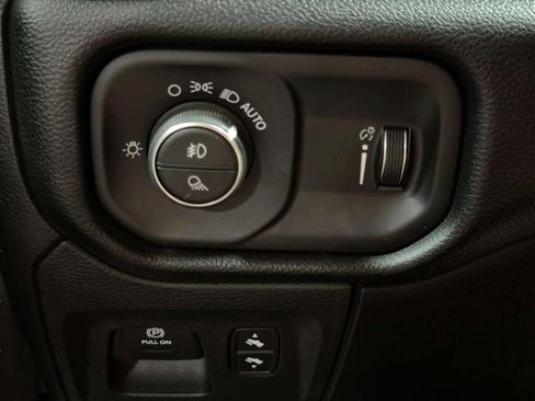 Used 2020 RAM 1500 Big Horn image 21