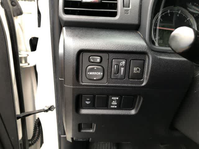Used 2020 Toyota 4Runner Limited AWD/4WD image 34