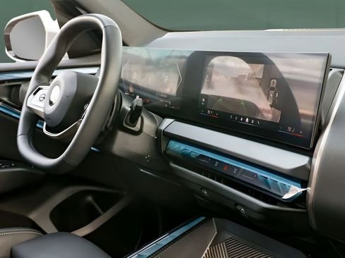 Used 2025 BMW X3 xDrive30i image 25