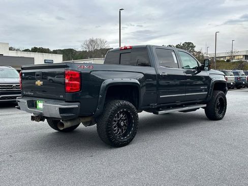 Used 2018 Chevrolet Silverado 2500 LTZ w/ Duramax Plus Package image 7