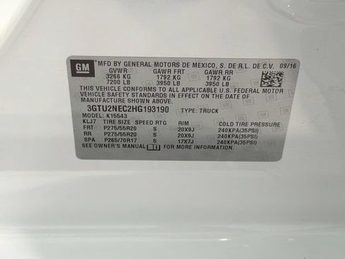 Used 2017 GMC Sierra 1500 SLT AWD/4WD image 27