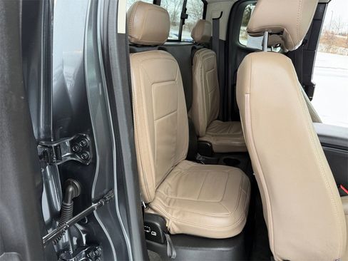 Used 2016 Chevrolet Colorado LT w/ LT Convenience Package image 27