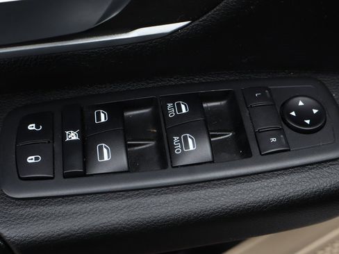 Used 2020 RAM 1500 Big Horn image 13