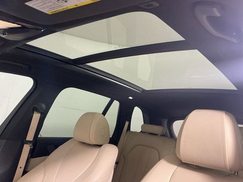 Used 2019 BMW X5 xDrive40i w/ Convenience Package image 25