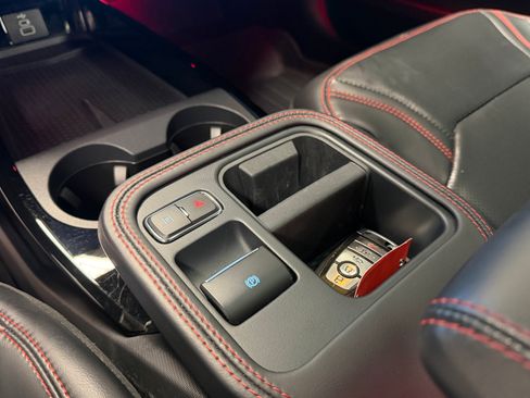 Used 2025 Ford Mustang Mach-E Premium w/ Sport Appearance Package AWD/4WD image 13