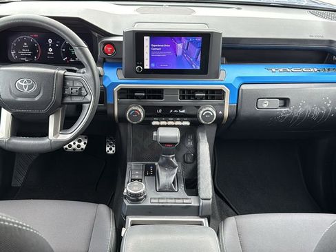Certified 2025 Toyota Tacoma TRD Sport AWD/4WD image 18