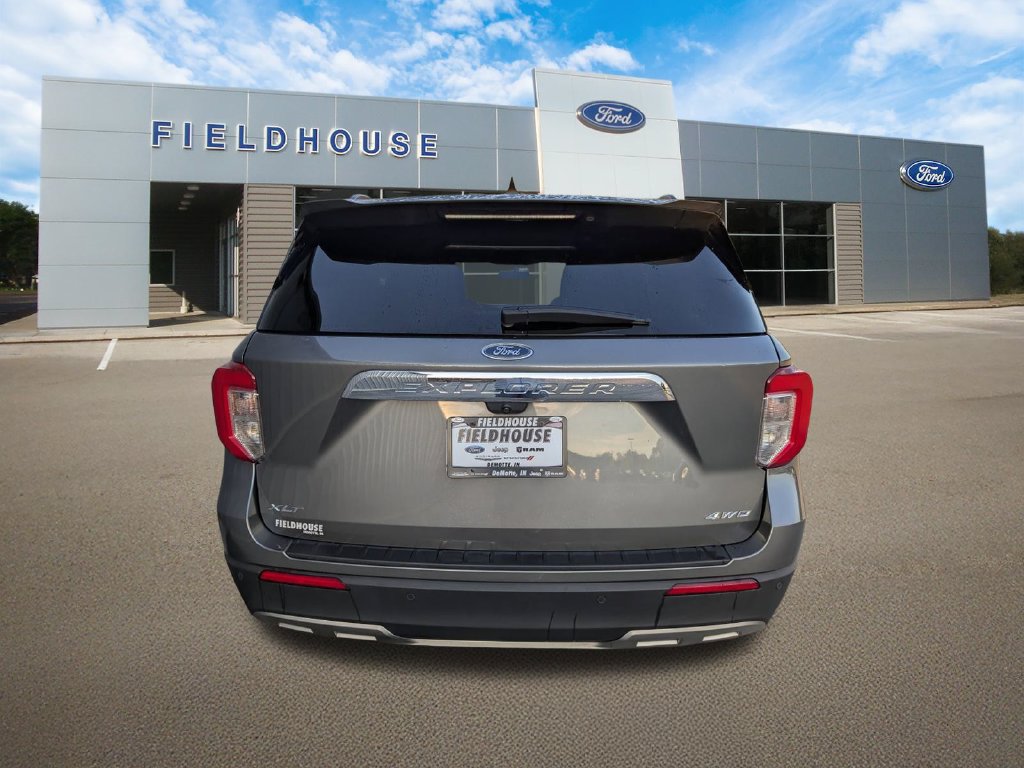 Used 2024 Ford Explorer XLT w/ Equipment Group 202A AWD/4WD image 27